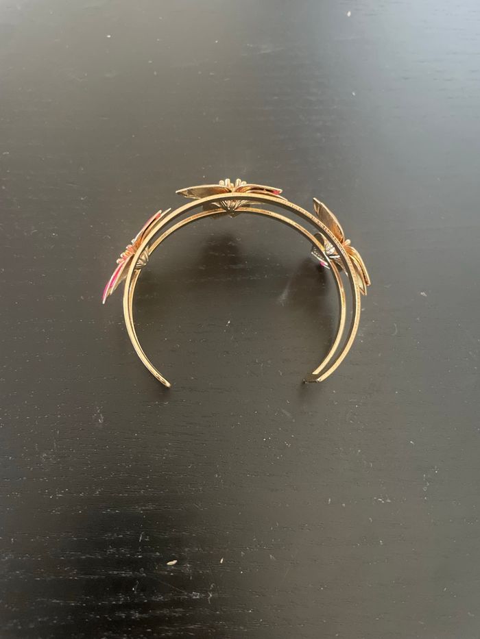 Bracelet avec des fleurs - photo numéro 4