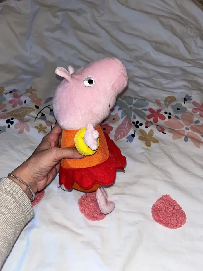 Peluche peppa pig - photo numéro 3