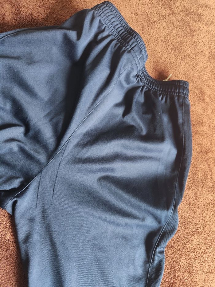 Pantalon jogging bleu marine Nike 10 12 ans - photo numéro 6