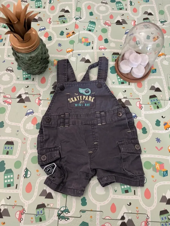 Salopette short sucre d’orge 3 mois
