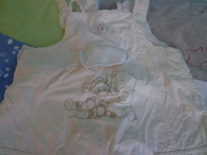 Ensemble Disney Winnie l'ourson 9/12 mois - photo numéro 3