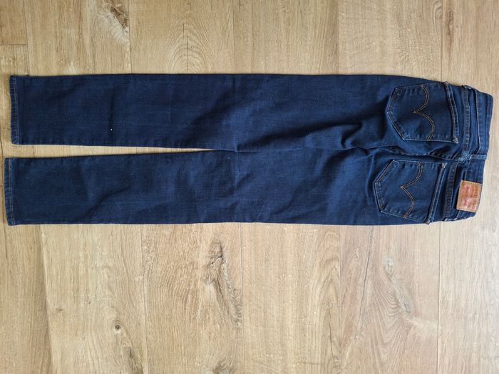 Jeans Levis fille taille 24 - photo numéro 2