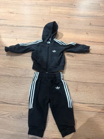 ensemble adidas