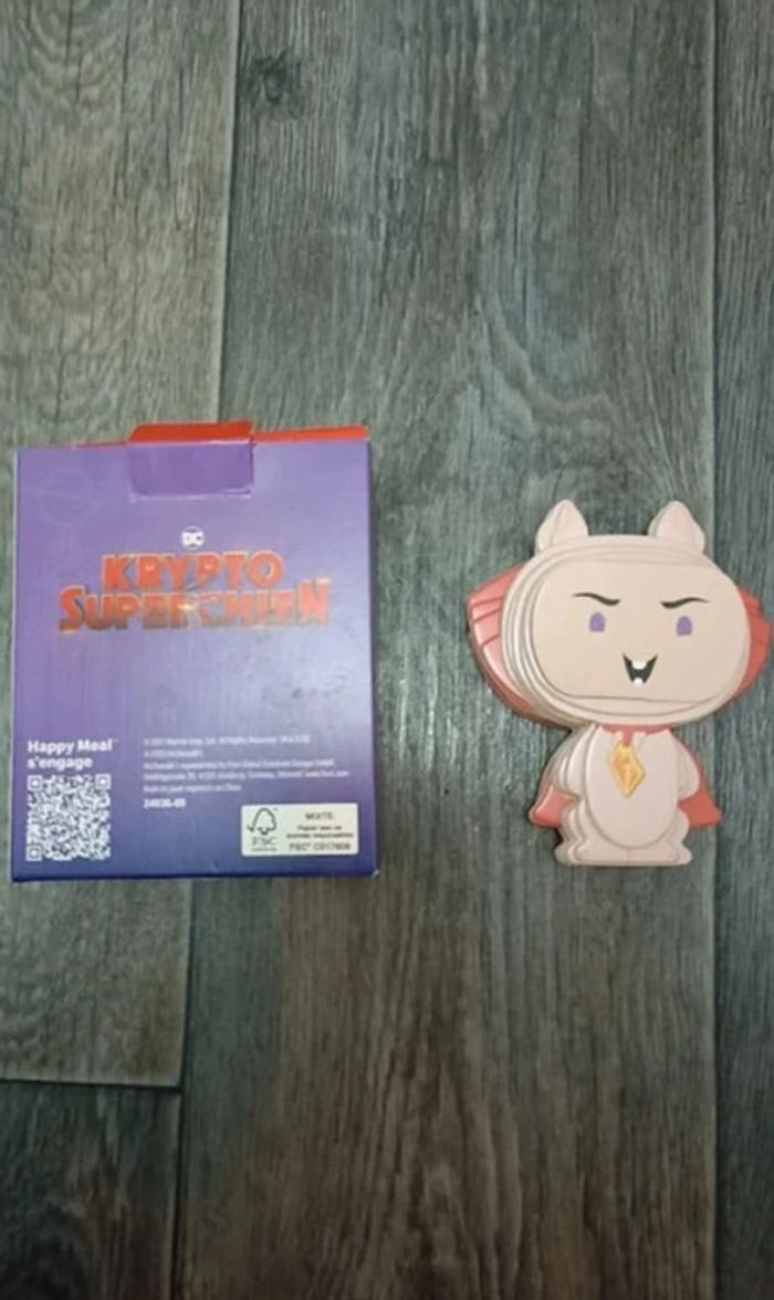 figurine 3D lulu krypto super chien Taille unique·Très bon état·McDonald's - photo numéro 2