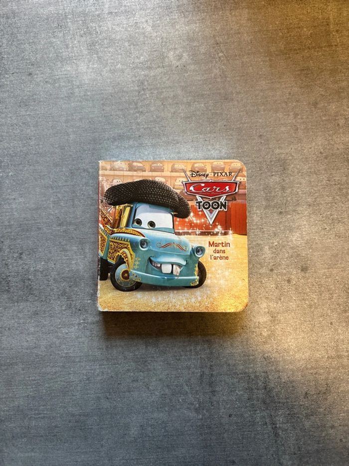 Livre cars toon Martin dans l’arène