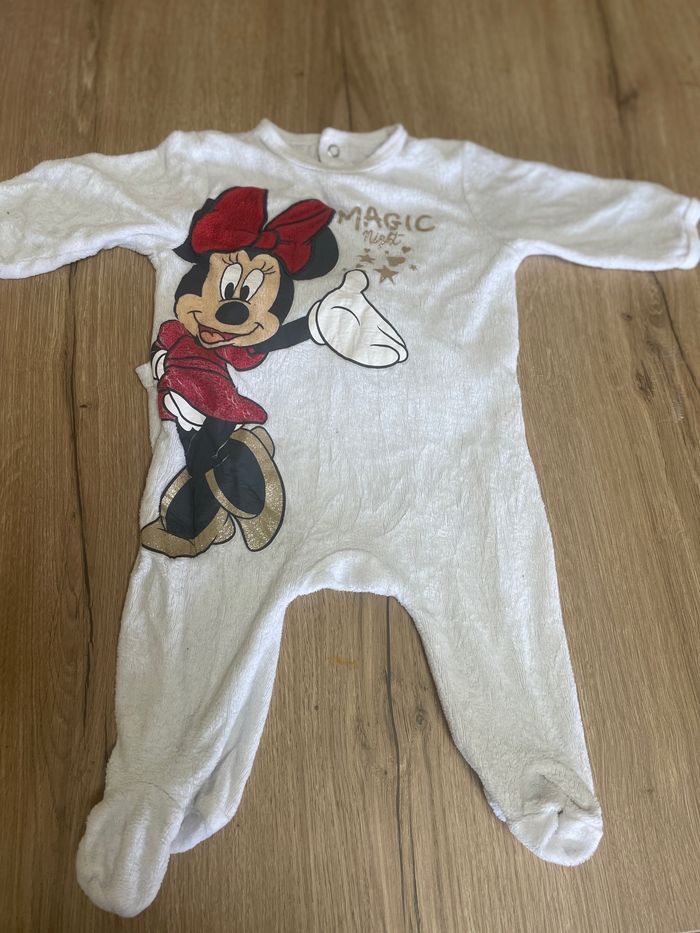 Pyjamas 3 mois minnie - photo numéro 2