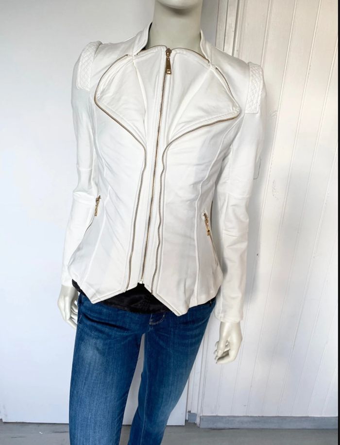 Veste style perfecto – Blanc cassé – Détails dorés – Taille 38/M – Excellent état - photo numéro 5