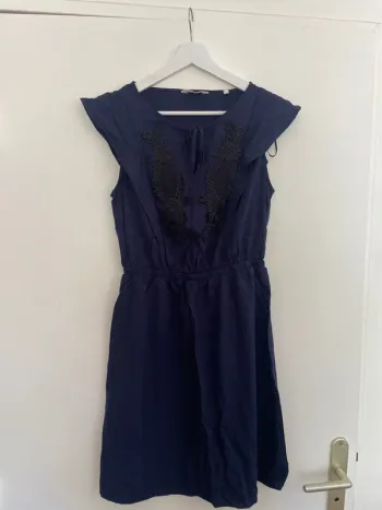 Robe bleu marine NafNaf 38