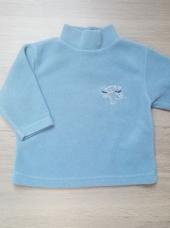 Pull taille 12 mois