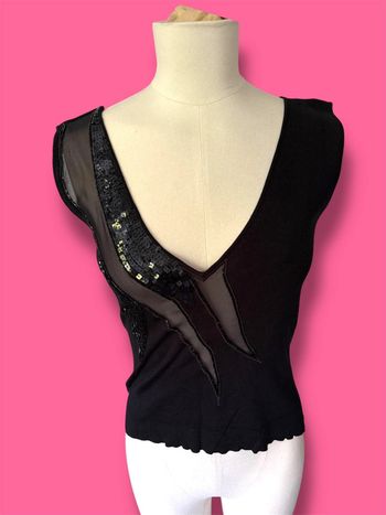 Haut perles et sequins