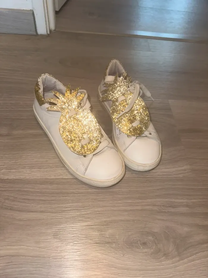 Basket minelli taille 32