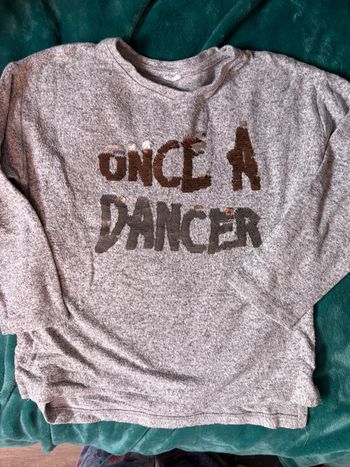 Pull gris
