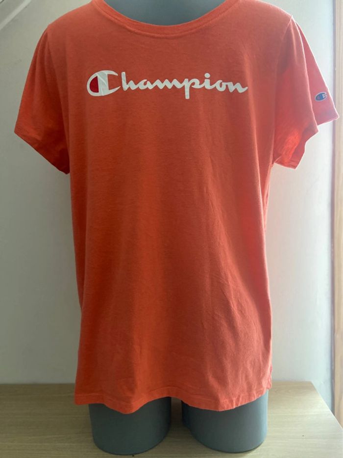 Tee-shirts champions