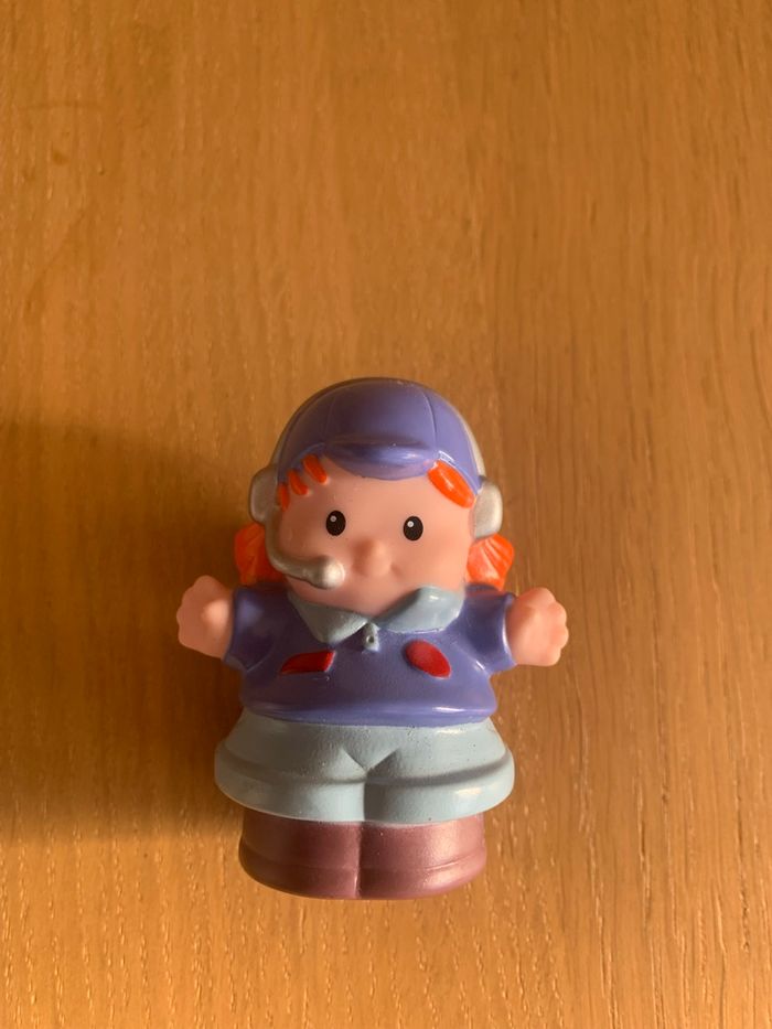 Figurine fille rousse Little people - photo numéro 2