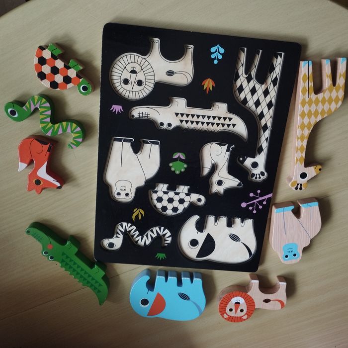 Jeu puzzle encastrement animaux en bois