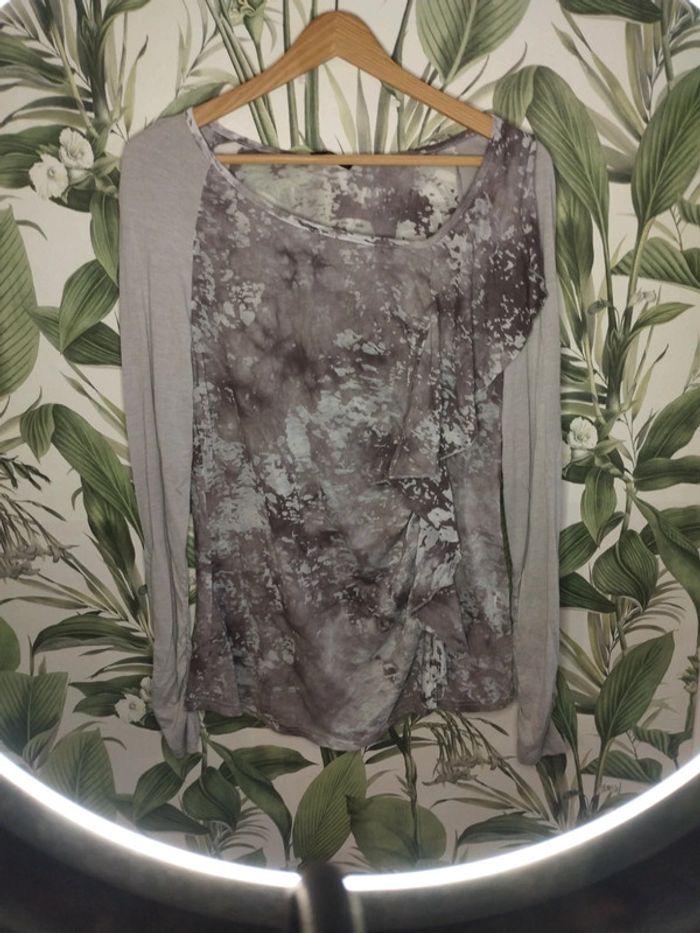 T-shirt longue manche femme taille 40 42 marque Jules Guerlande