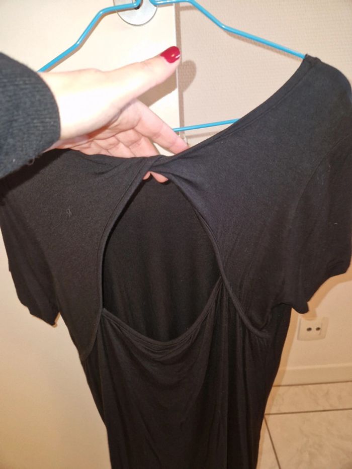 Tee-shirt noir - photo numéro 3