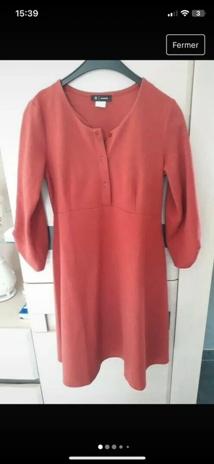 Belle robe couleur rouille taille 36