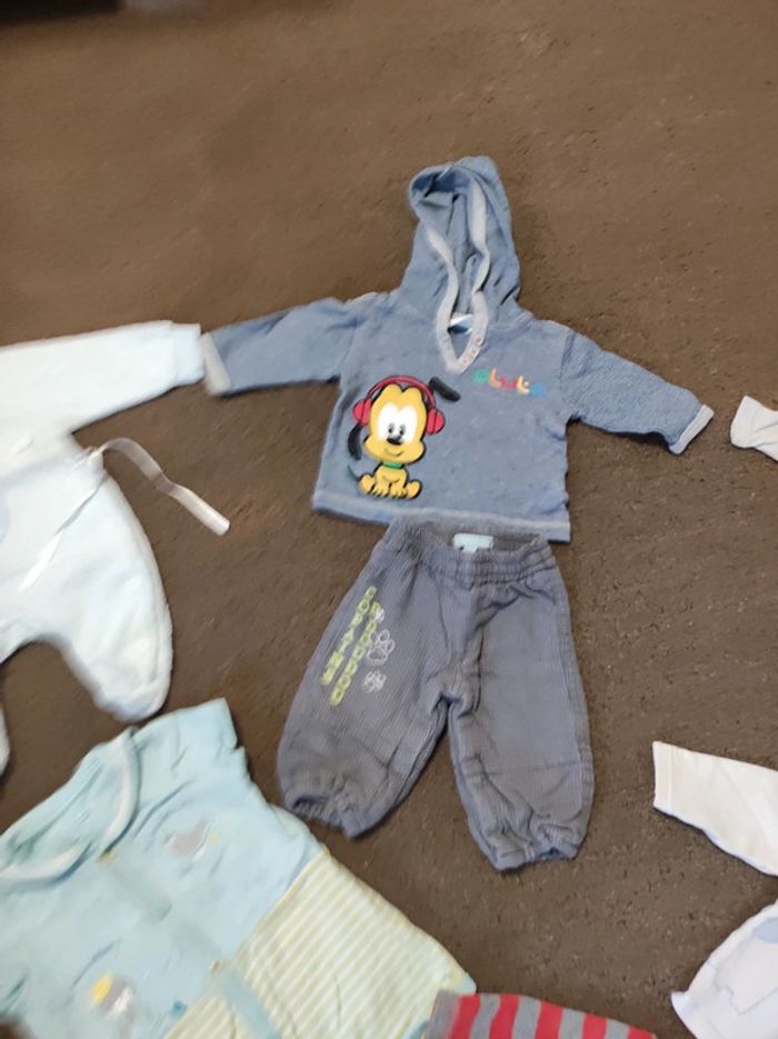 lot vetements 1 mois - photo numéro 3
