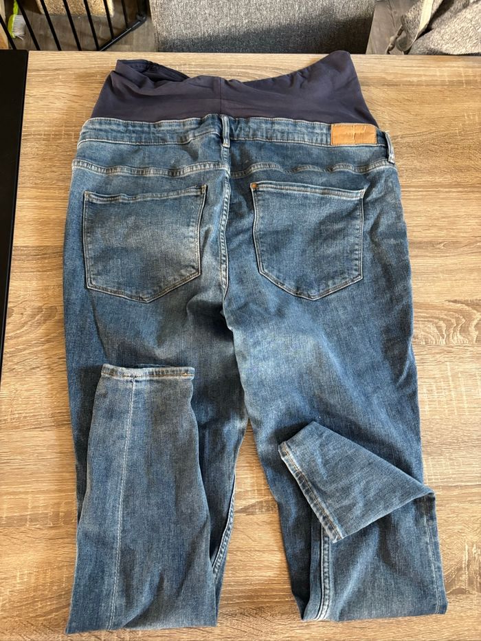Lot jean grossesse et legging de grossesse 42/44 - photo numéro 2