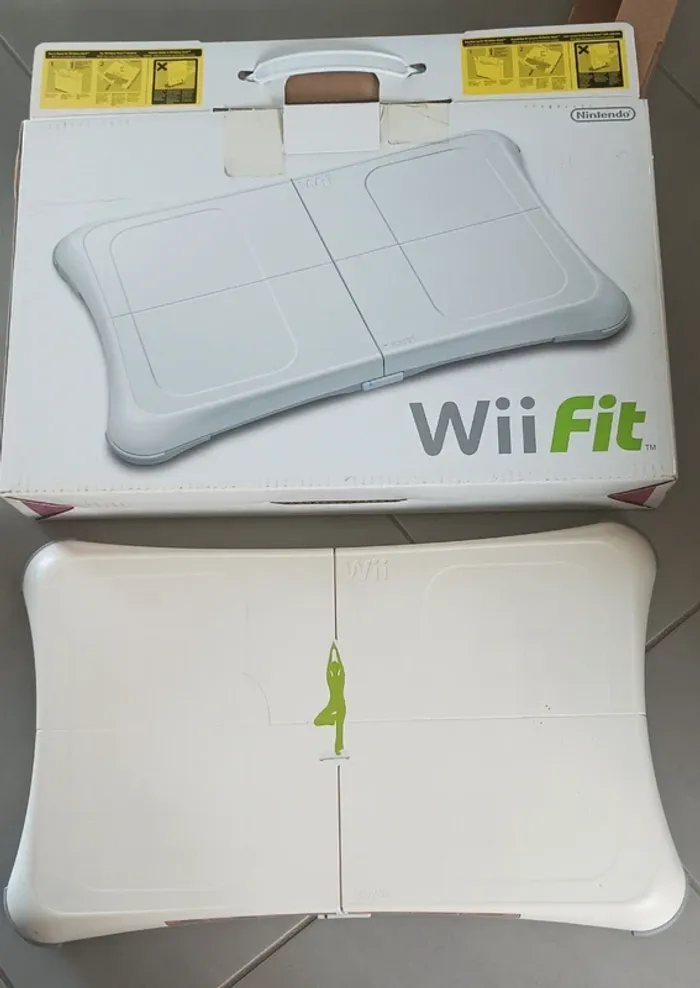 Balance board et jeu Wii fit