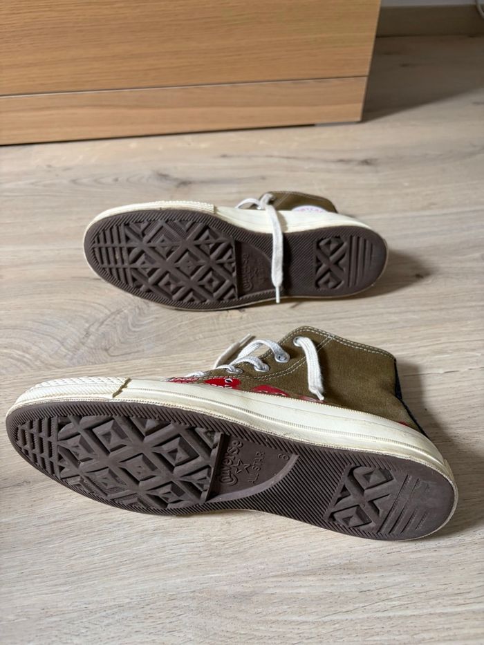 Converse x Comme des Garçons Play – Montantes kaki - photo numéro 6