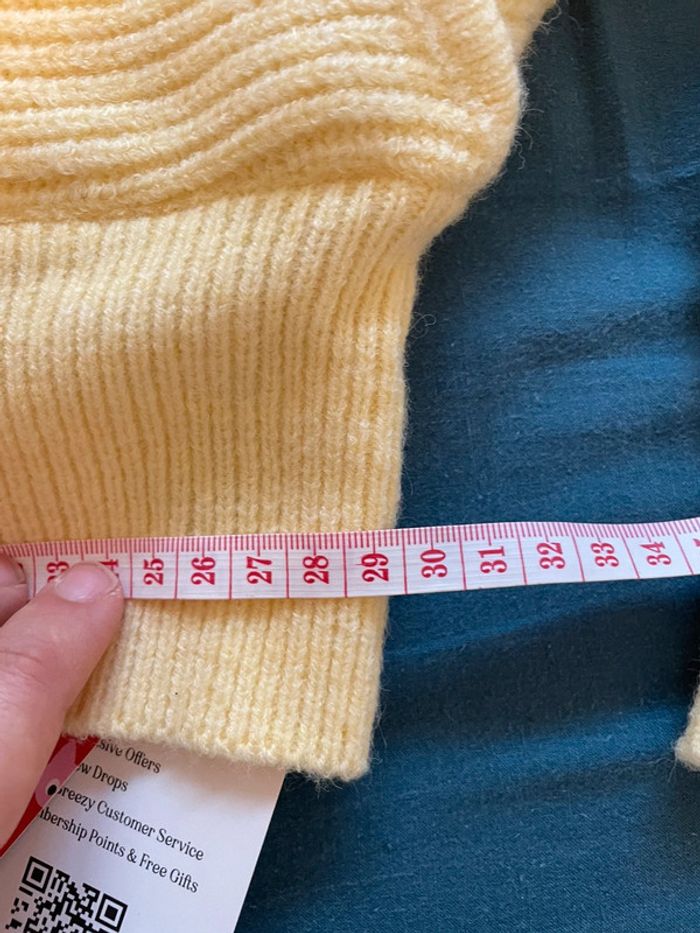 Pull cache-cœur jaune pale taille s cider - photo numéro 4