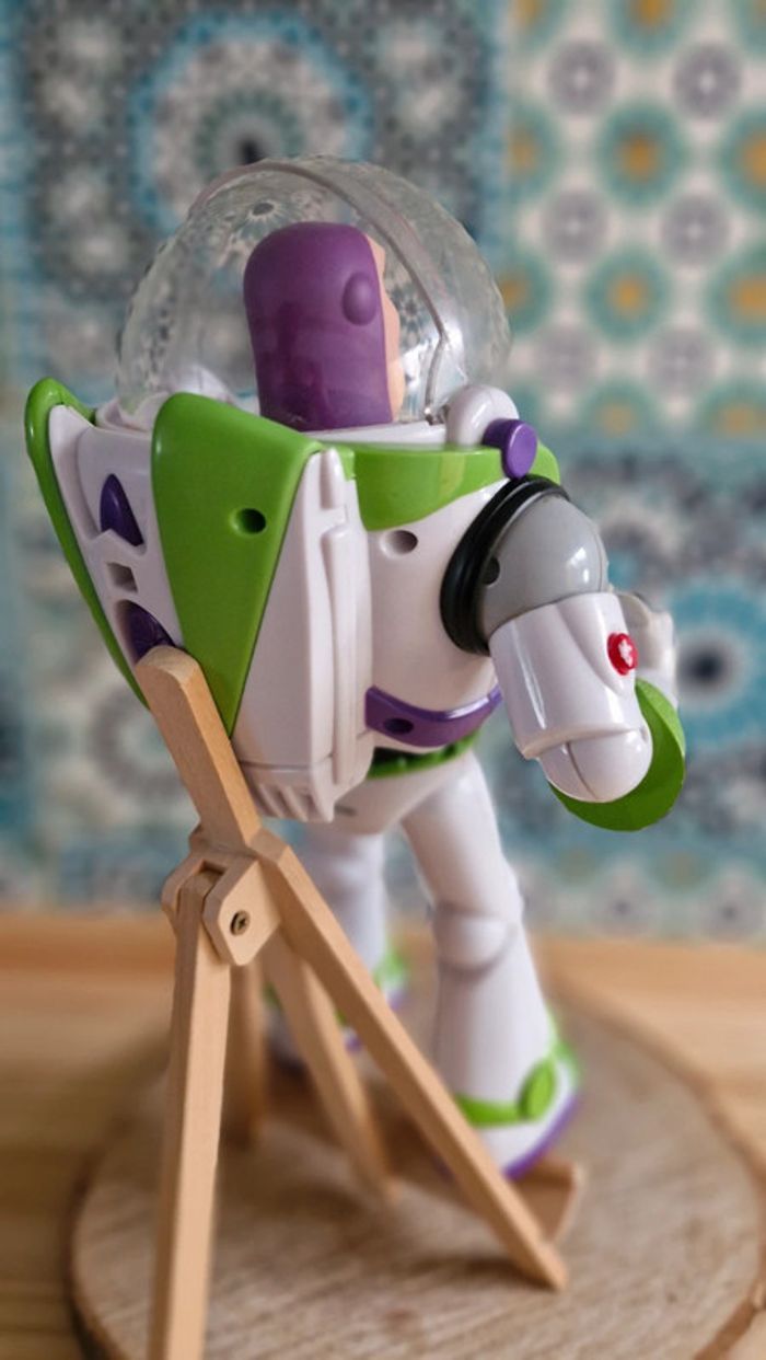 Figurine  buzz l eclair disney pixar - photo numéro 5
