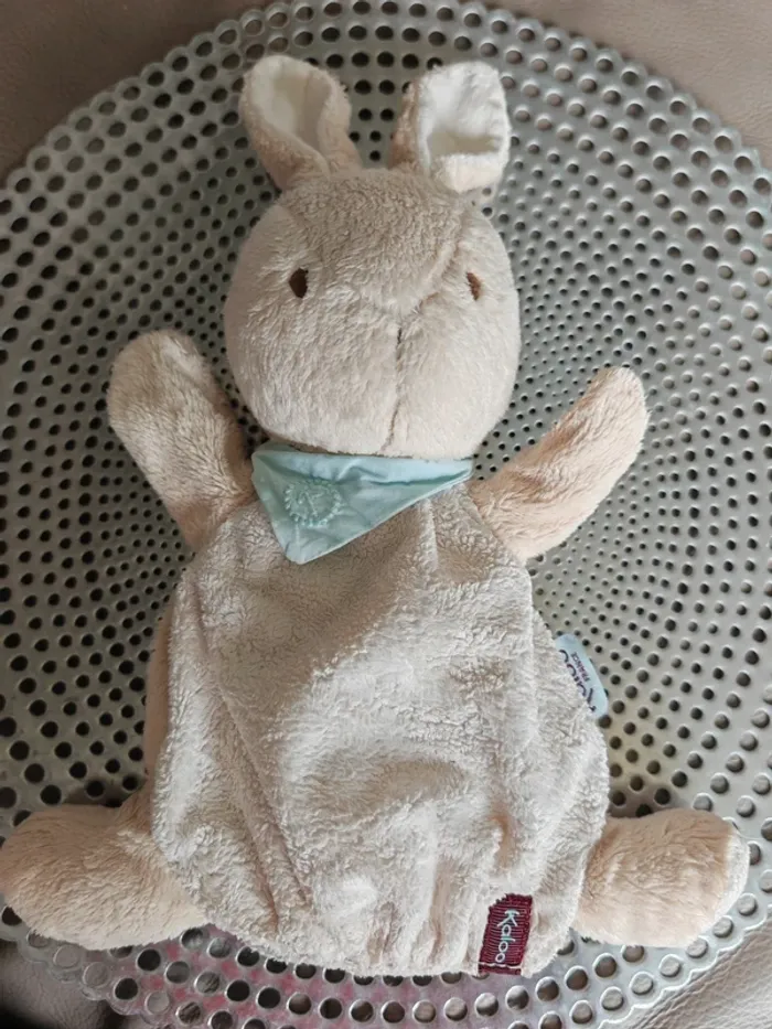 Marionnette lapin les amis praliné kaloo