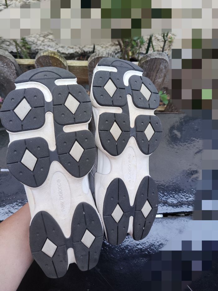 Vend New Balance 9060 achèter en janvier 2025 très bon état - photo numéro 6