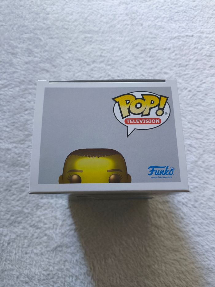 Funko Pop! Eleven (Gold Metallic) n°1788 - photo numéro 6
