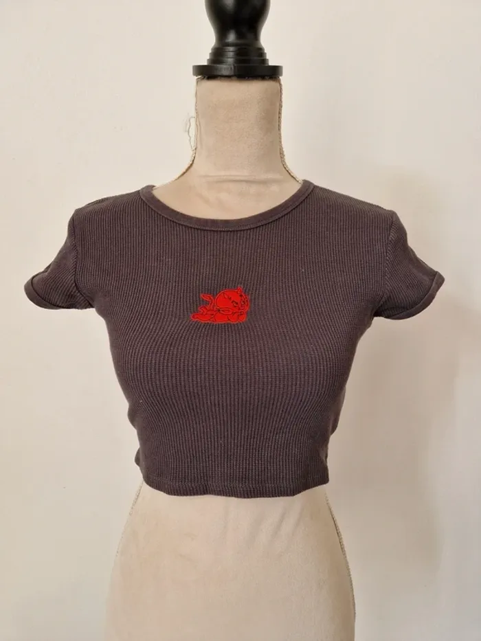 Crop top nid d'abeille hot stuff taille s streetwear vintage