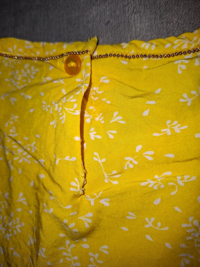 Chemise manches courtes 6 ans
- photo numéro 3