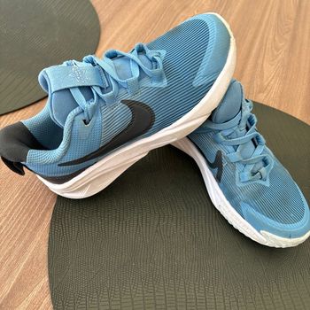 Baskets Nike enfant 31