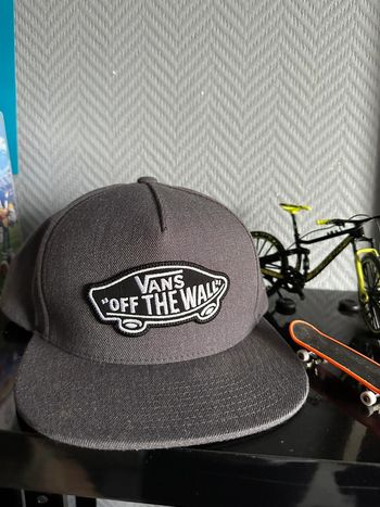 Casquette vans grise