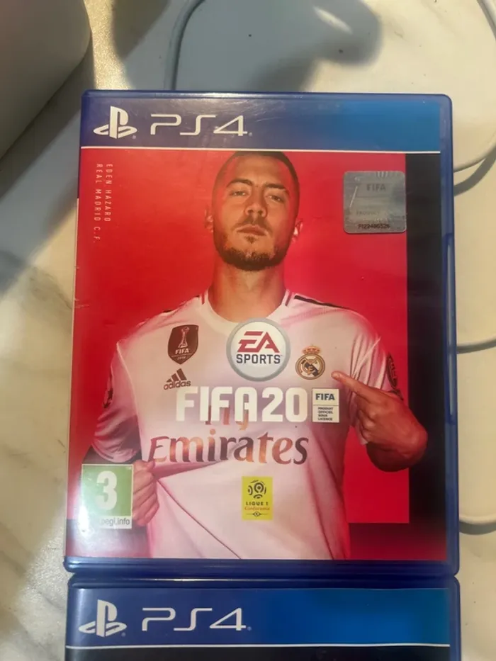 Jeu ps4 - photo numéro 2