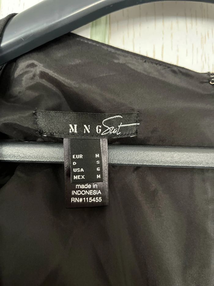 Très jolie robe noire - photo numéro 2