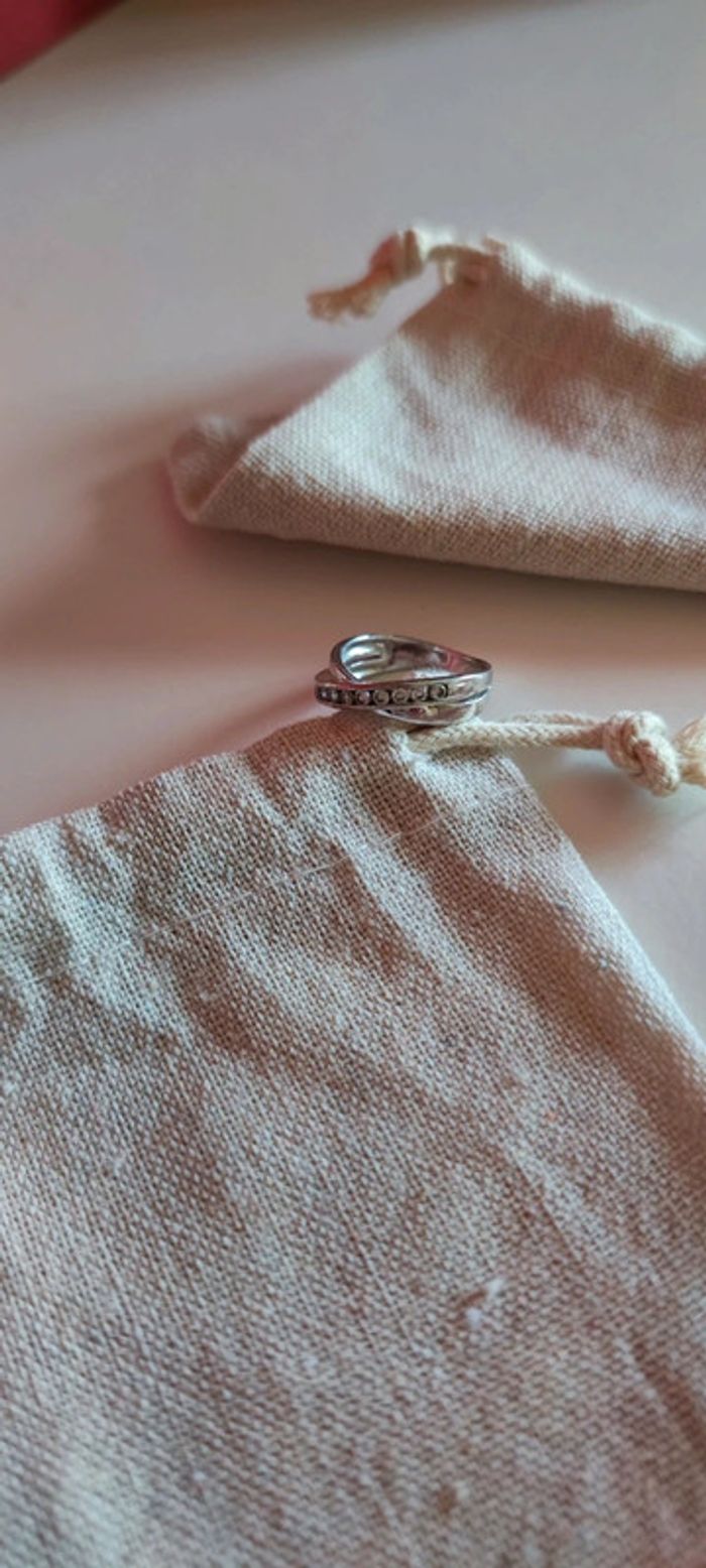 Bague en argent avec strass - photo numéro 3