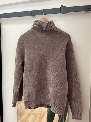 Pull col roulé