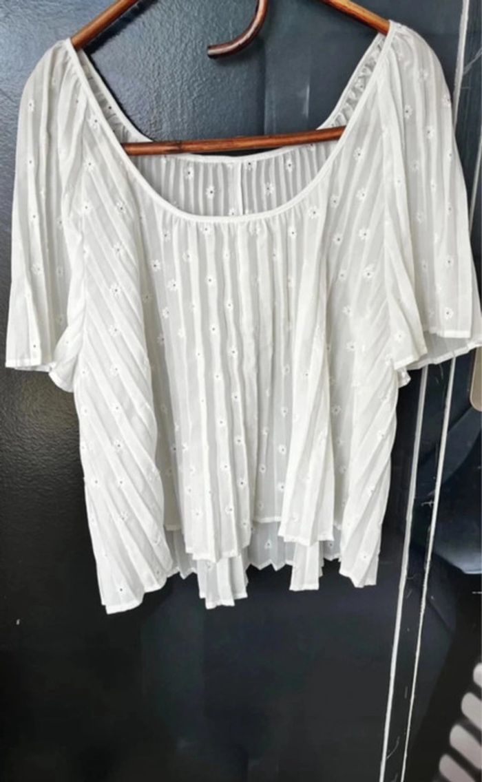 Blouse plissée brodée Romy t40 sezane - photo numéro 4