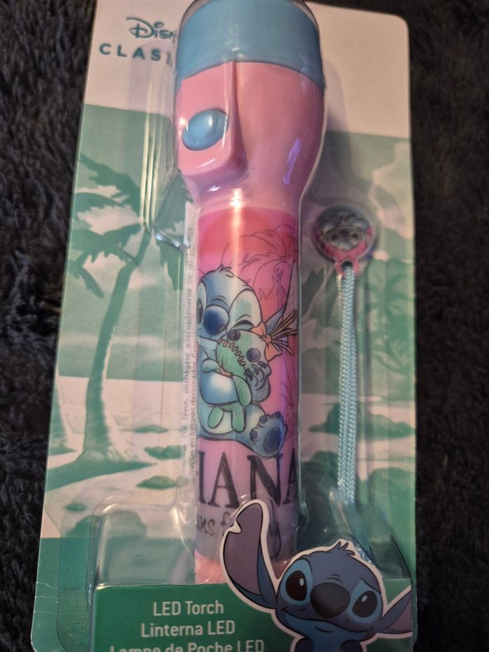 Lampe torche stitch - photo numéro 2