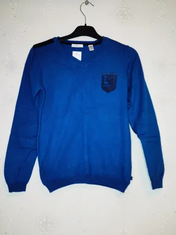 D3657 - pull garçon 10 ans