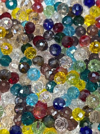 B54, lot de 250 perles facettées de 4mm en verre