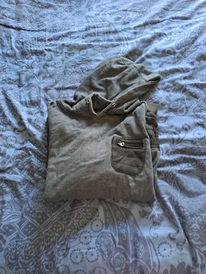 Pull à capuche Taille L - photo numéro 4