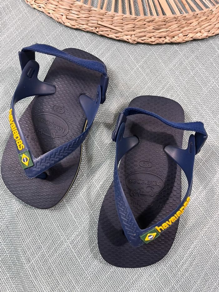 Tong havaianas  taille 22 - photo numéro 2