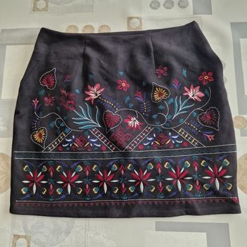 jupe noire fantaisie