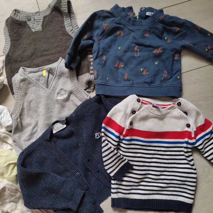 Lot vêtements variés 30 pièces 6 mois - photo numéro 5