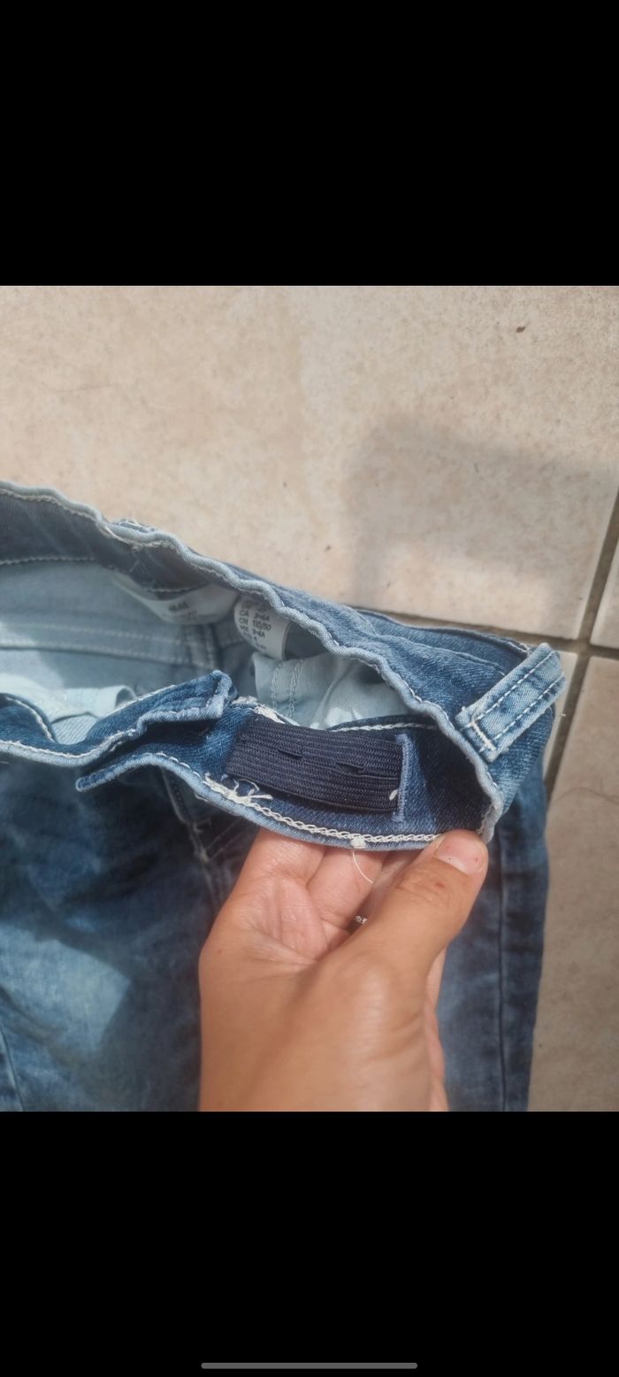 Jean's h&m enfant taille 4 ans - photo numéro 4