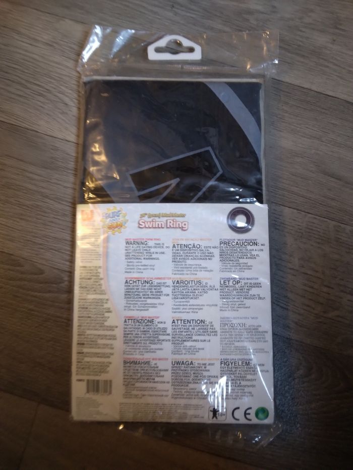 Bouée 10 ans + neuf - photo numéro 5