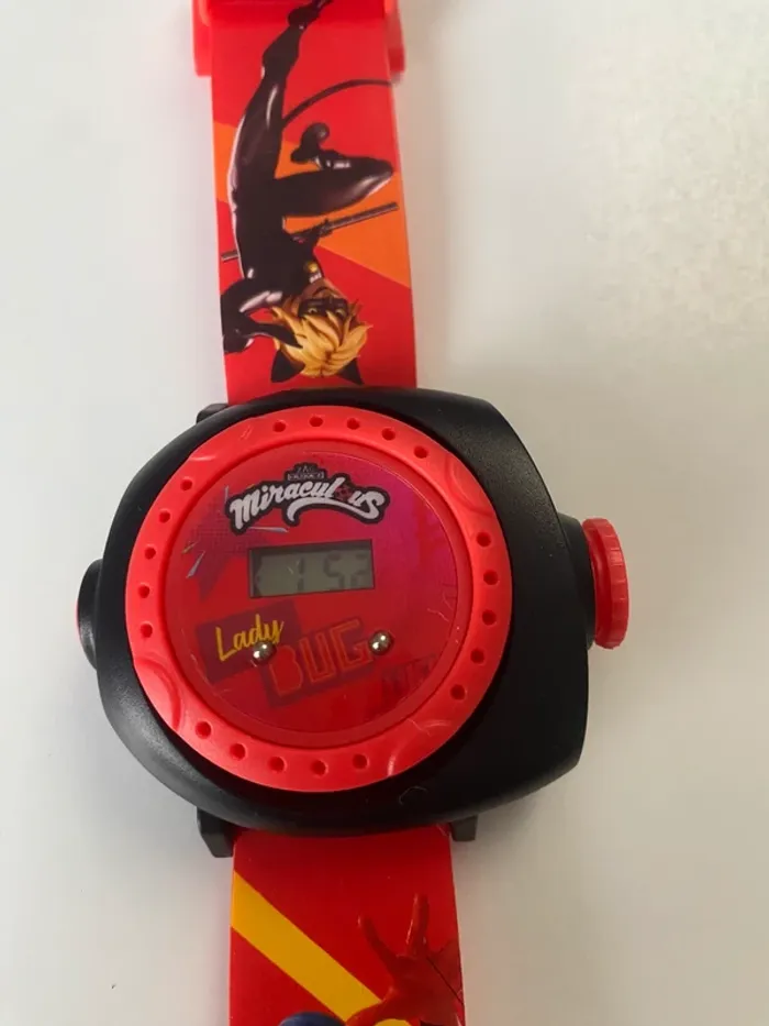 Montre miraculous - photo numéro 3